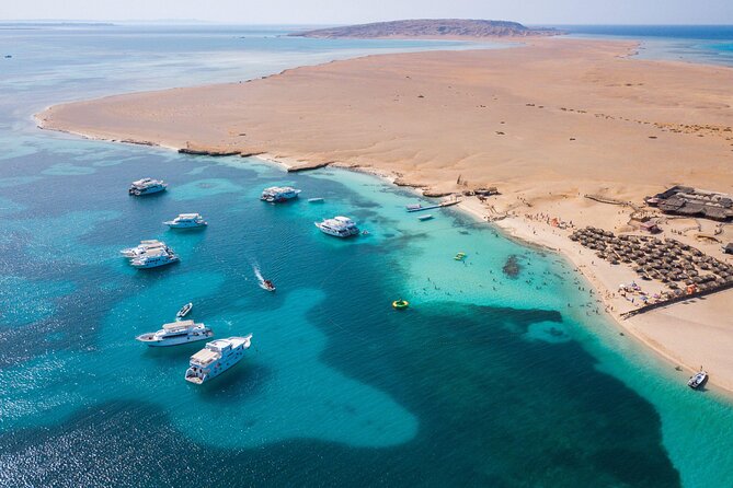 From Hurghada: Orange Bay Snorkeling Trip with Lunch - Friendly staff help make the small group work