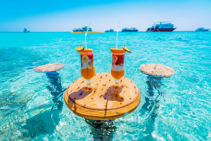 From Hurghada: Paradise Island Snorkeling Cruise with Lunch - The boat ride across the Red Sea