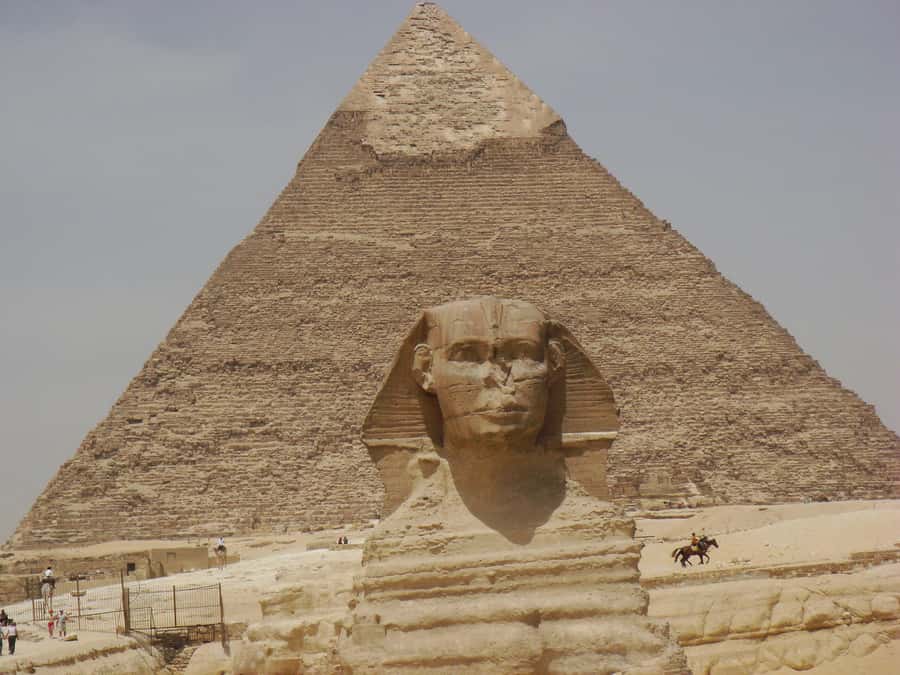 From Hurghada: Pyramids and Egyptian Museum Tour & Boat Ride - Is a Hurghada to Cairo day trip worth the road?