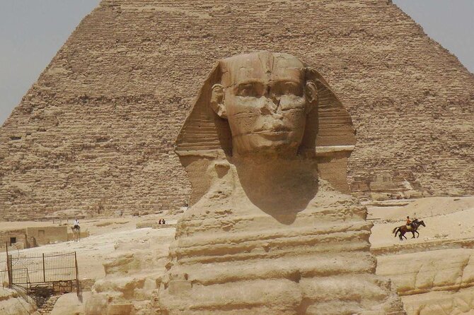 From Hurghada To Cairo and Giza Highlights Full-Day Tour - The shopping stop and five-hour return