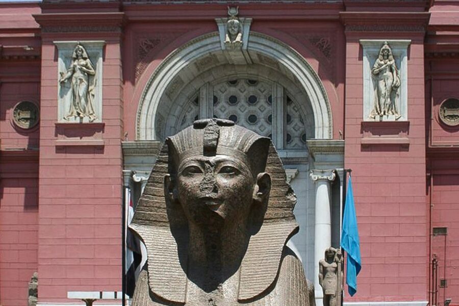 From Sharm El-Sheikh: Cairo's Pyramids: Full-Day By Flight - Meeting your Cairo representative and guide