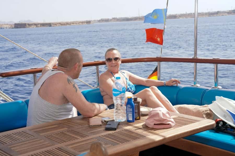 From Sharm: Half day Snorkeling Trip with Lunch - Boarding a modern boat with room to breathe