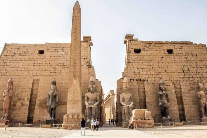 Full Day East Bank, West Bank, and Valley of the Queens in Luxor - Karnak Temple: the day’s great scale