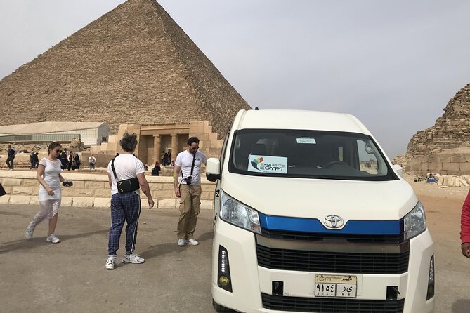 Full Day Guided tour to the Pyramids, Sphinx, Meidum And Dahshur - Three hours among the Giza Pyramids