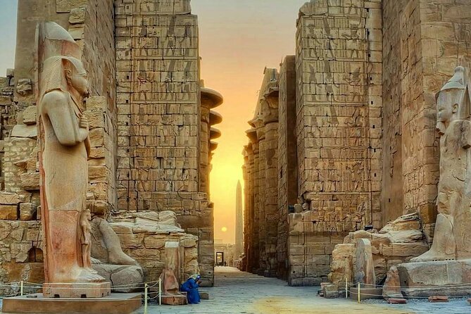 Full-Day Luxor Private Guided Tour From Marsa Alam - Colossi of Memnon: a short stop with a big presence