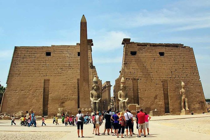 Full-Day Small-Group Luxor Tour from Hurghada with Lunch & Entrance Fees - Hatshepsut’s temple and its three terraces