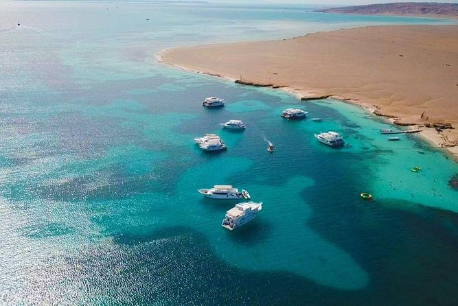 Full day Snorkeling at Hula Hula Island - Hurghada - Language, service, and the VIP question