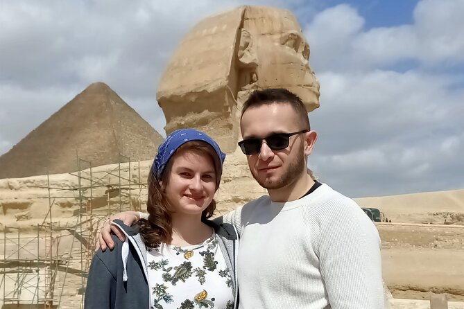 Full Day Tour Giza Pyramids, Egyptian Museum, Khan El-khalili - The guide can make or break the day