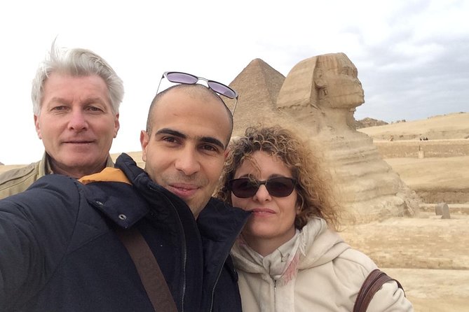 Full Day Tour Giza Pyramids, Sphinx, Egyptian Museum and Khan El Khalili Bazaar - Three focused hours inside the Egyptian Museum