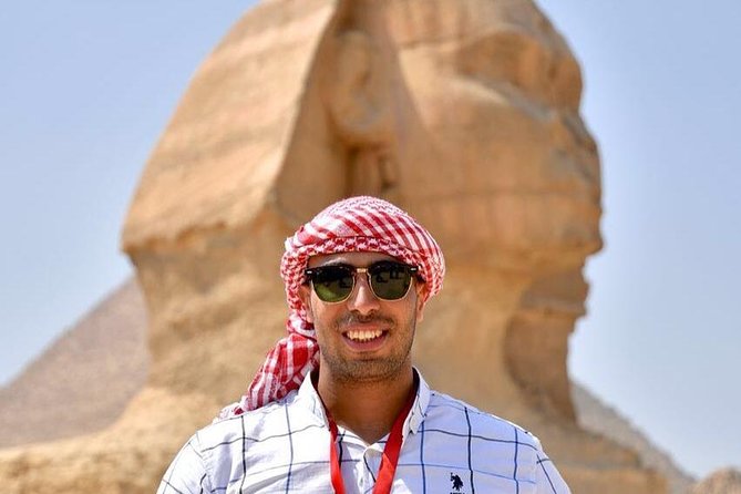 Full Day Tour Giza Pyramids, Sphinx, Egyptian Museum and Khan El Khalili Bazaar - Two hours of shopping at Khan El Khalili