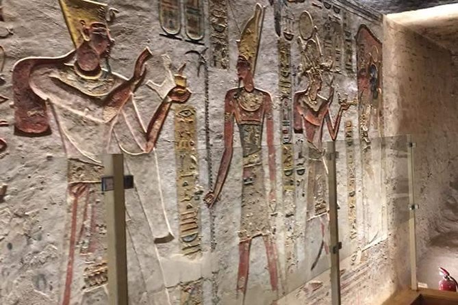 Full Day Tour to East and WestBanks of Luxor (Private) - Luxor Temple: a shorter visit with a different mood