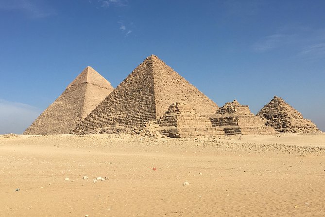Full day tour to Giza Pyramids, Memphis, Sakkara & Dahshur with private guide - The private guide can make or break the experience