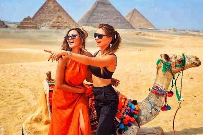 Full-Day Tour to Giza Pyramids Saqqara Memphis Sphinx Private - Menkaure’s Pyramid and the smaller scale of Giza