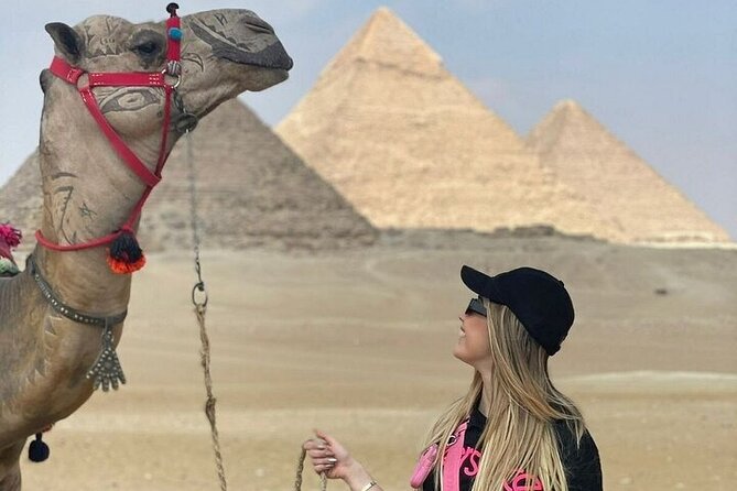 Full-Day Tour to Giza Pyramids Saqqara Memphis Sphinx Private - The guide and driver make the biggest difference