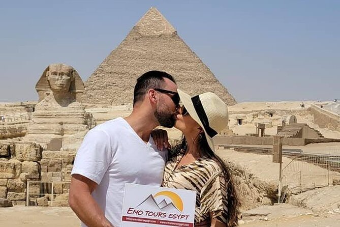 Full Day Tour to Giza Pyramids with Camel Ride and Egyptian Museum in Cairo - Thirty minutes on a camel at Giza