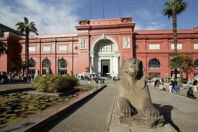 Full Day Tour to Giza Pyramids with Camel Ride and Egyptian Museum in Cairo - Three hours with Egyptian antiquities
