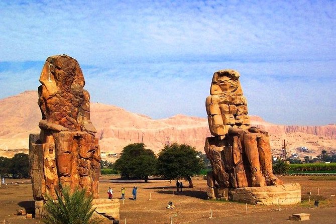 Full Day Tour to Luxor (East & West Bank) - Lunch and the move to Karnak