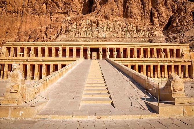 Full Day Tour to Luxor (East & West Bank) - Luxor Temple: a fitting final stop