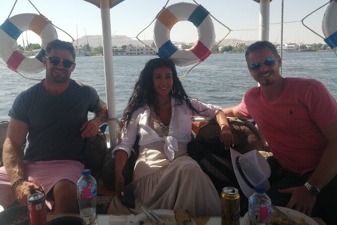 Full Day Tour To Luxor with Flight Included - Arriving in Luxor and meeting your guide