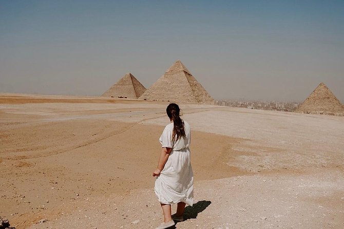 Full day tour to Pyramids Sphinx and Egyptian Museum of Cairo - Starting at the Giza Plateau at 8:00 a.m.