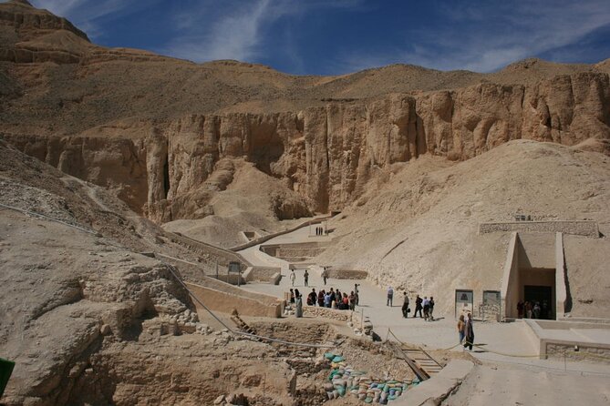 FULL Day Tour:Valley of the Kings &Queens &Hatshepsut Temple&more - Habu Temple and the walls of Ramesses III