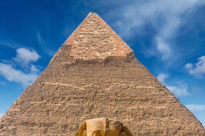 Giza Pyramids and Grand Museum GEM - Who should book this experience?