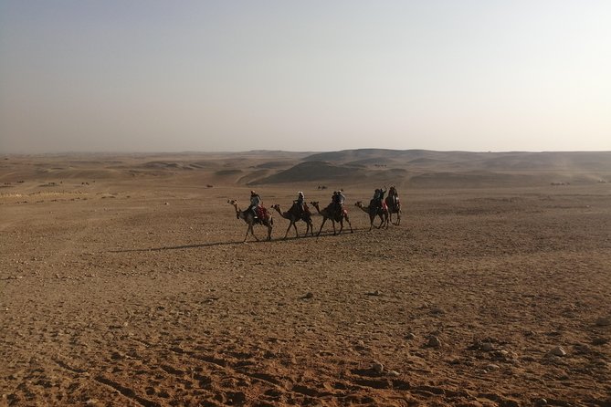 Giza pyramids and sphinx - Seeing Cheops, the largest pyramid