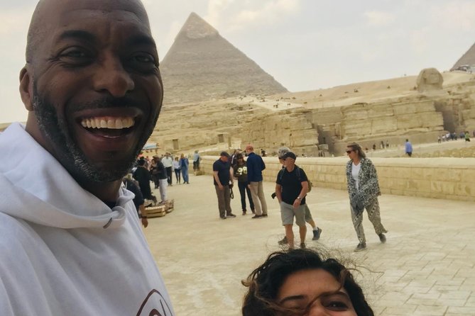 Giza pyramids and the Egyptian museum - Guides who shape the day