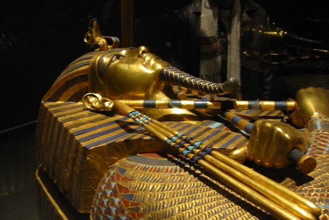 Giza pyramids and the Egyptian museum - Hotel pickup makes Cairo’s morning easier