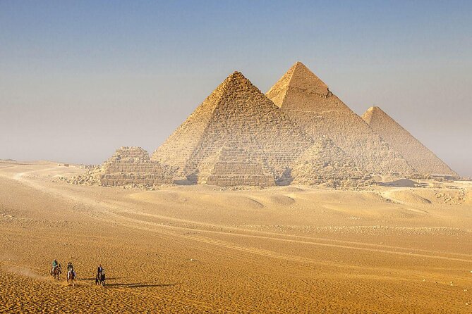 Giza Pyramids & Egyptian Museum - Key points at a glance