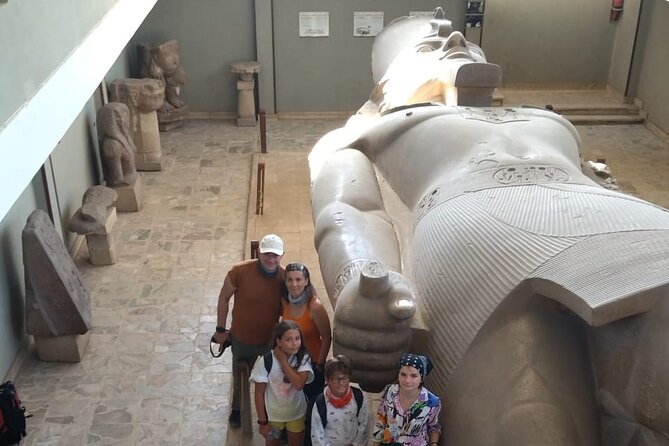 Giza Pyramids, Sphinx, Memphis, Saqqara, with private tour guide - Lunch and the road to Saqqara