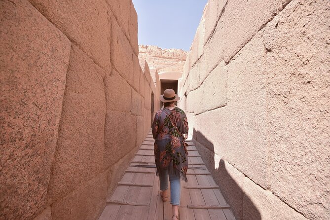Giza Pyramids, Sphinx, Saqqara and Memphis Full-Day Cairo Tour - Memphis and the statue of Ramesses II