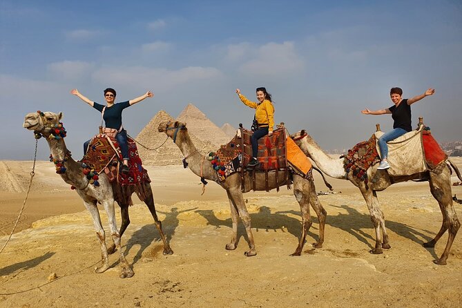 Giza Pyramids , Sphinx ,Saqqara and Memphis Private Tour - Khufu, Khafre, and Menkaure: Three Very Different Pyramids