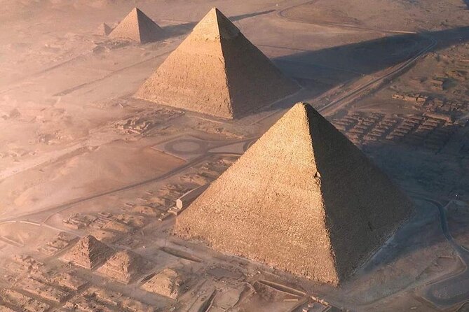 Giza Pyramids, The Egyptian Museum, Cairo Citadel and El Khan Bazaar in Cairo - Why this private Cairo tour works well