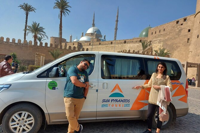 Giza Pyramids, The Egyptian Museum, Cairo Citadel and El Khan Bazaar in Cairo - The Great Pyramid of Khufu and the Giza plateau