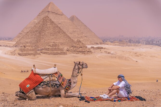 Giza pyramids with professional photography - Why this Giza tour is different