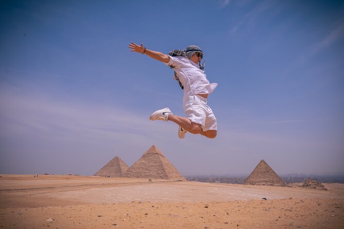 Giza pyramids with professional photography - Finding the best pyramid photo angles