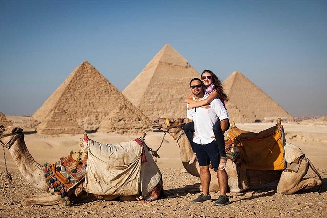 Half day at the pyramids and the Sphinx - The camel ride around the Giza plateau