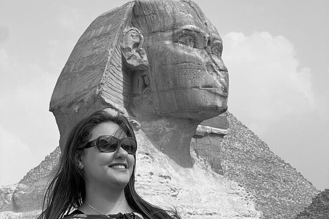 Half day to the Pyramids ( Miracle of the World ) - Koshary gives the half-day a local finish