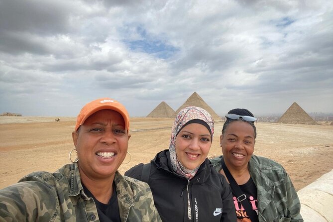 Half Day Tour Giza Pyramids &Great Sphinx with Private Tour Guide - The shopping stop and how to handle it