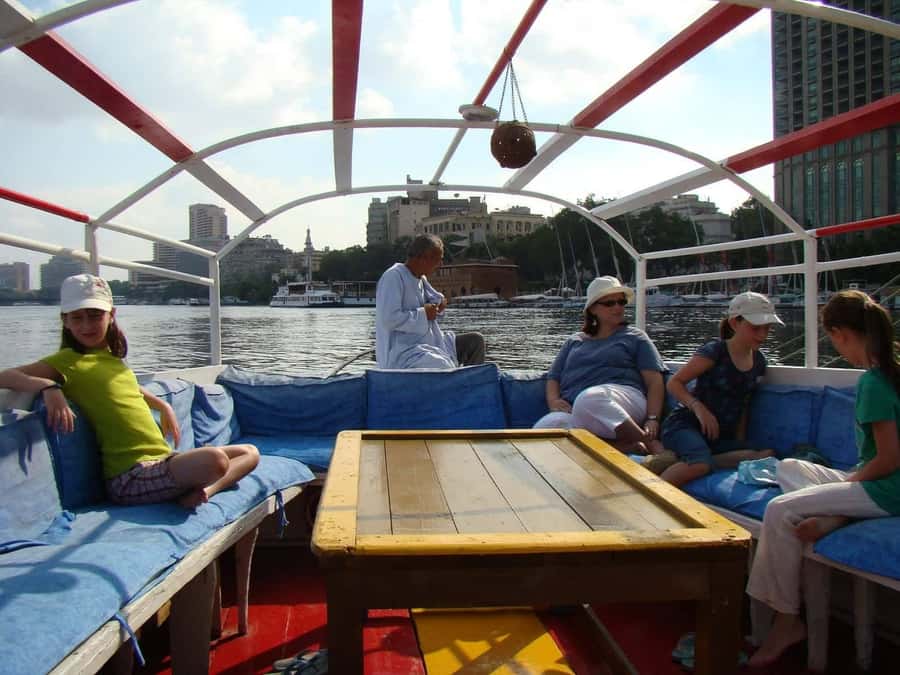 Half Day Tour to Giza Pyramids & 1-Hour Felucca Ride - The Pyramid of Khafre and the Great Sphinx