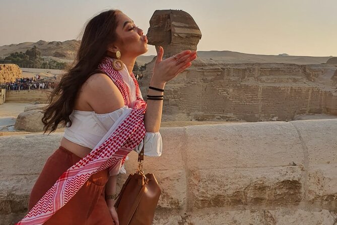 Half Day Tour To Giza Pyramids And Sphinx - Menkaure’s Pyramid, smaller but not minor