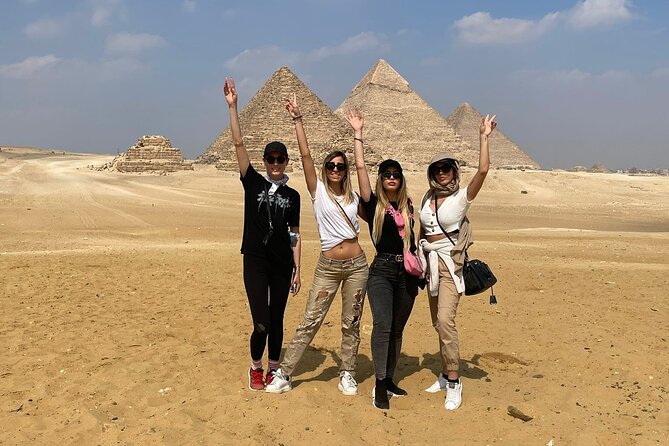 Half Day Tour to Giza Pyramids and Sphinx from Cairo - Why the private guide can make or break the visit