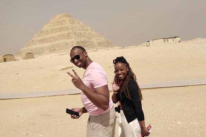 Half Day Tour To Memphis ,Sakkara & Dahshur Pyramids with lunch - Lunch, costs, and what your $19 covers