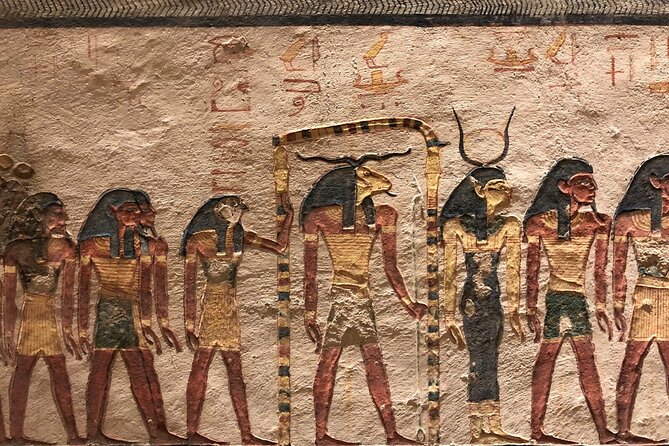 Half-Day Tour to the Valley of the Kings, Deir EL Bahari &Collosi of Memnon - What the guide adds to the ancient sites