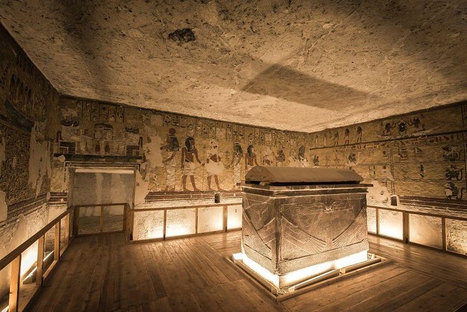 Half Day Tour: Valley of the Kings and Hatshepsut Temple & Mamnon - What the private format really adds