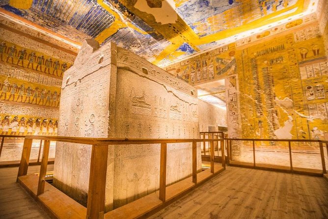 Half Day Tour: Valley of the Kings and Hatshepsut Temple & Mamnon - Hatshepsut Temple and its dramatic setting