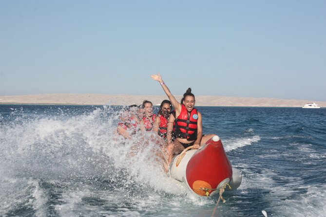 Hula Hula Island Snorkeling Sea Trip With Lunch - Hurghada - Cruising toward Hula Hula Island