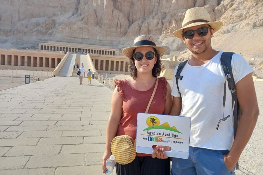 Hurghada: 2-Day Luxor Tour with Hotel, Balloon, & Nile Boat - Luxor Temple after the afternoon light
