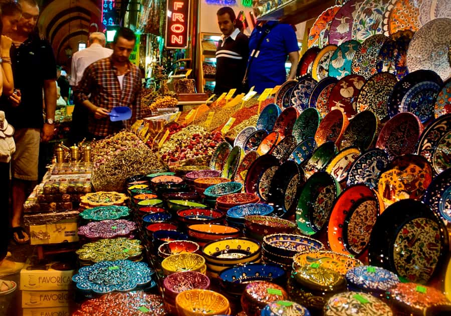 Hurghada: 3-Hour Private Shopping Tour with Guide - Hotel pickup needs careful planning